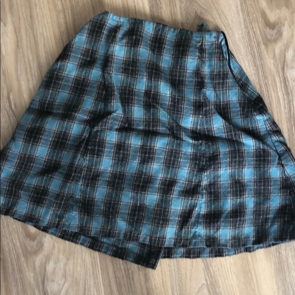 Moving Sale - Picture 4 of 4